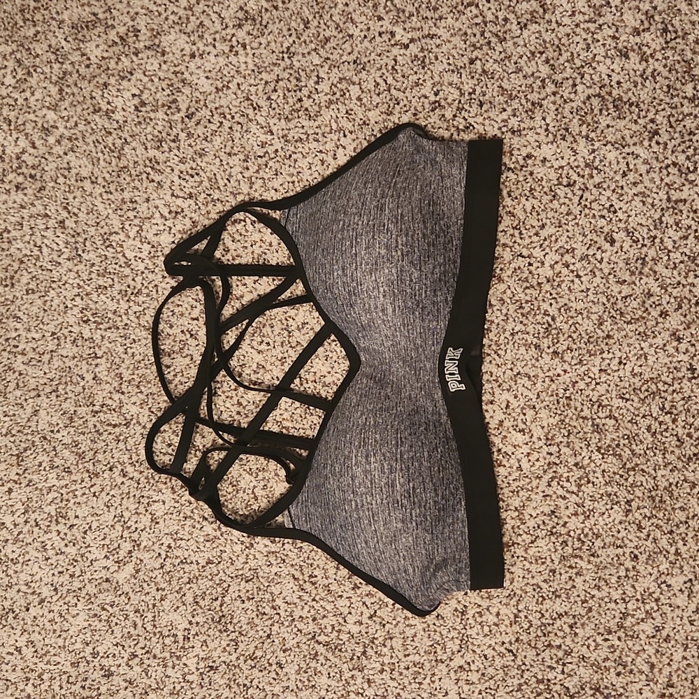 Victoria Secret Pink Ultimate Push up sports bra
